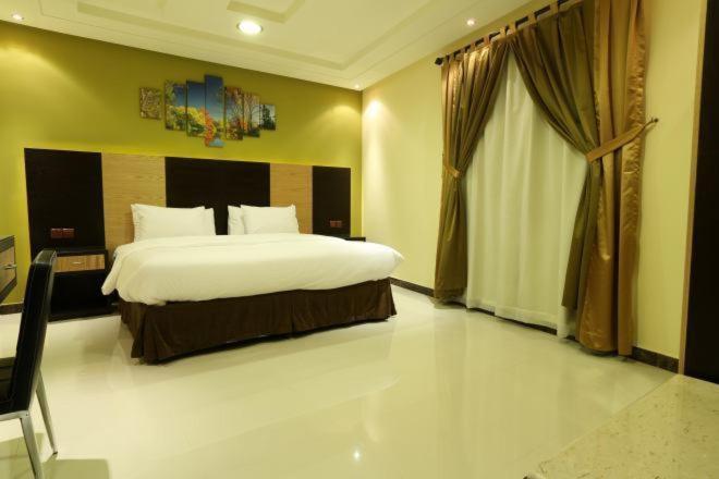 Aparthotel Tulip Al Rawdah Riadh Zimmer foto